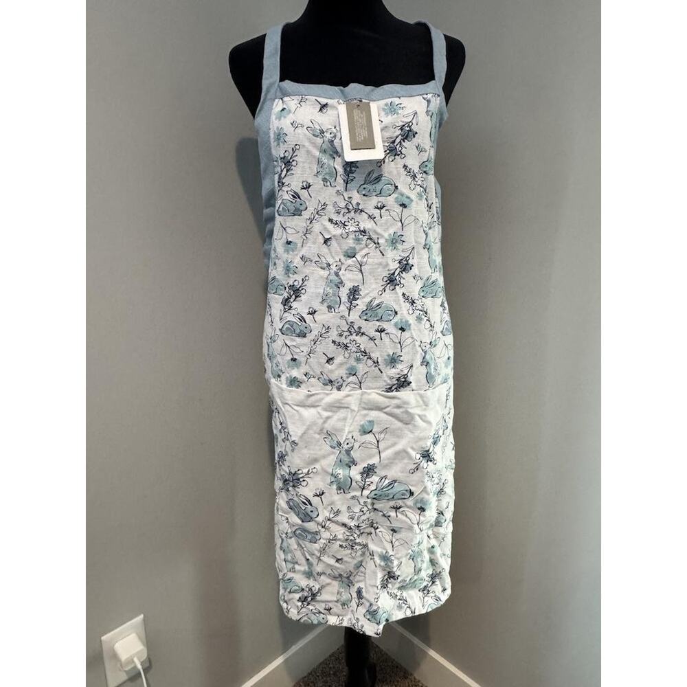 Bunny Tails Bib Apron Adult One Size White Floral Bunny Cotton Farmhouse Kitchen